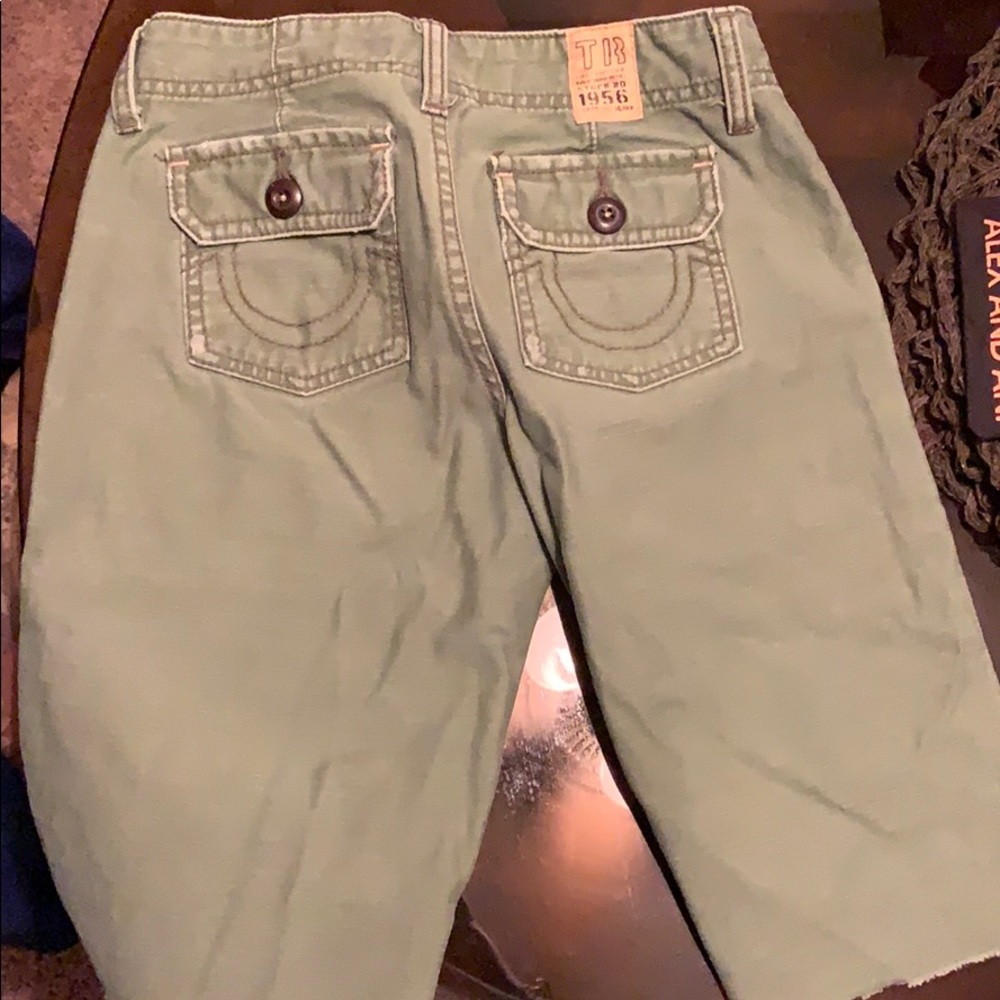 True Religion shorts (big kids boy)